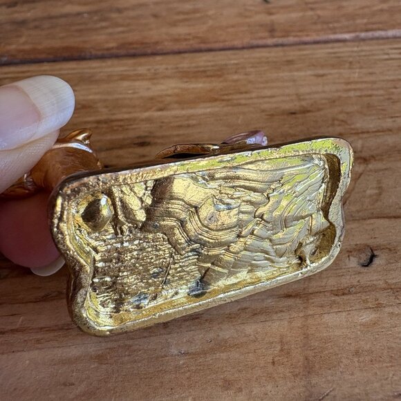 Small Camel Enameled Trinket Box Magnetic Closure 2” long 1” Tall - Picture 5 of 11